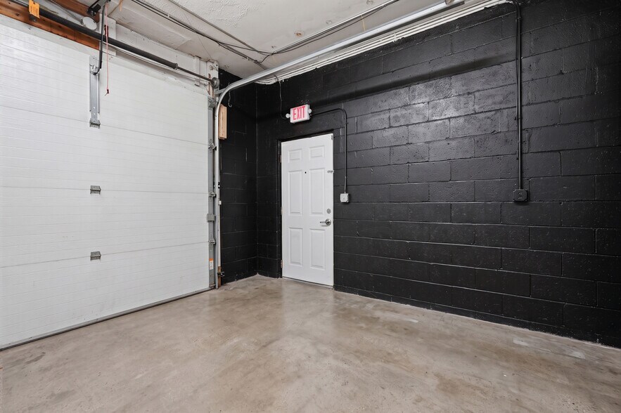 More Photos Of 23589-23593 Van Born Rd, Taylor Freestanding For Sale