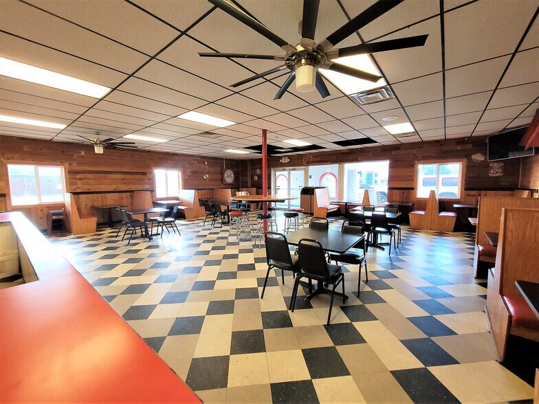 More Photos Of 1606 Argillite Rd, Flatwoods Restaurant For Sale