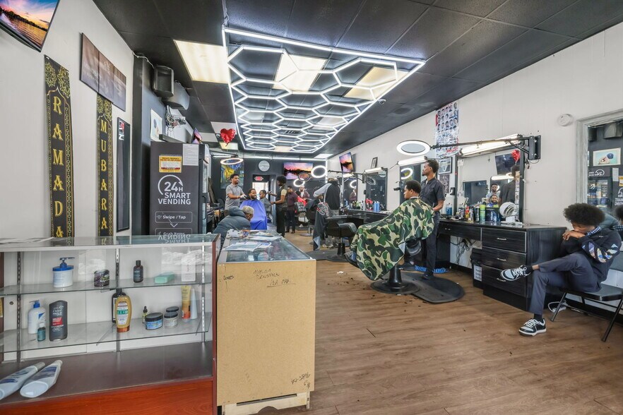 More Photos Of , Minneapolis General Retail For Sale