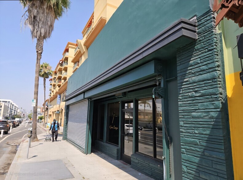 More Photos Of 5403-5405 Hollywood Blvd, Los Angeles Storefront For Lease