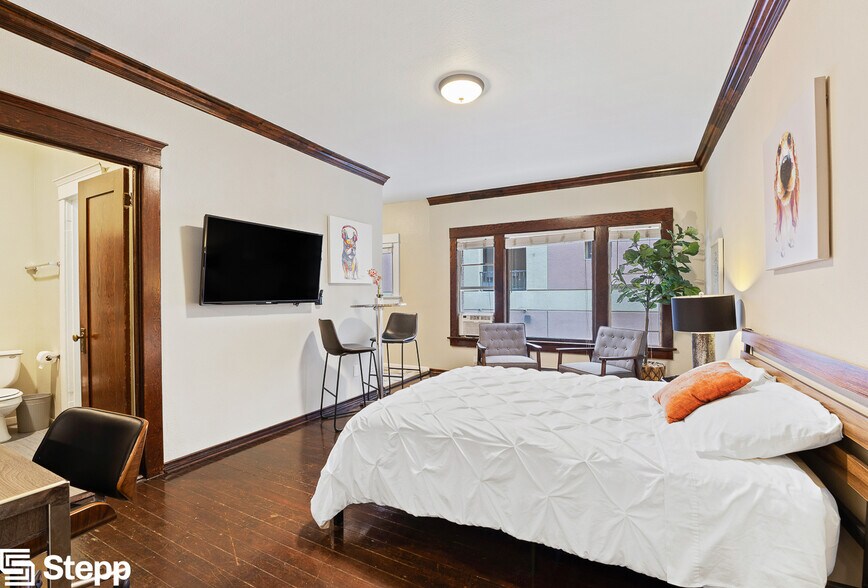 More Photos Of 330-332 Cedar Ave, Long Beach Apartments For Sale
