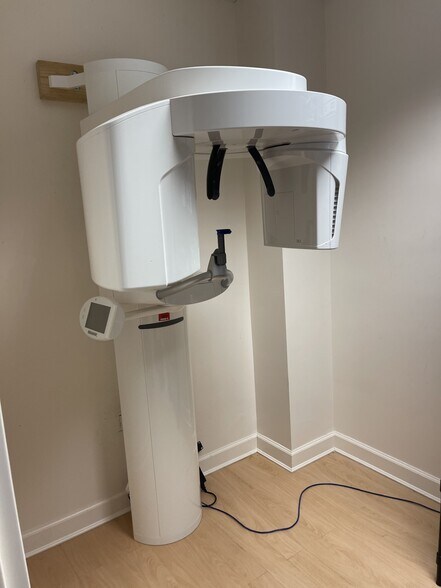 More Photos Of 16029-16059 Comprint Cir, Gaithersburg Medical For Sale