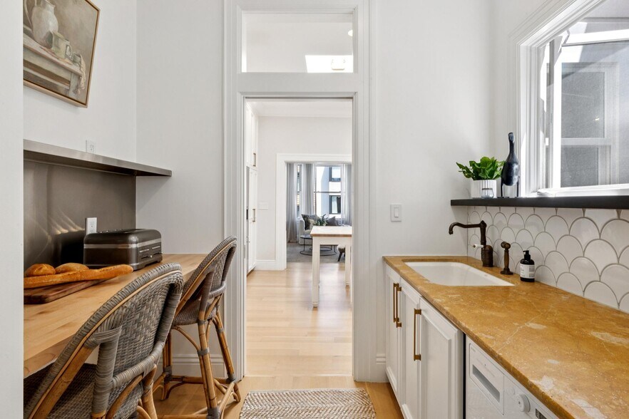 More Photos Of 3463 Sacramento St, San Francisco Storefront Retail Residential For Sale
