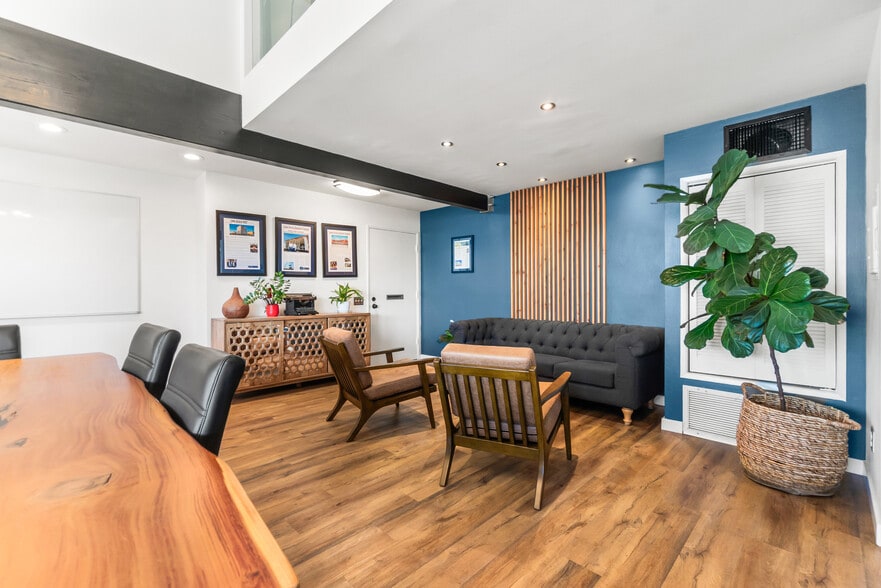 More Photos Of 2734 E Broadway, Long Beach Loft Creative Space For Sale
