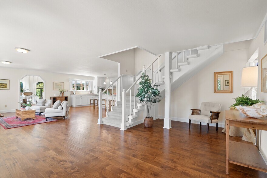 More Photos Of 7919 Empire Grade, Santa Cruz Multifamily For Sale