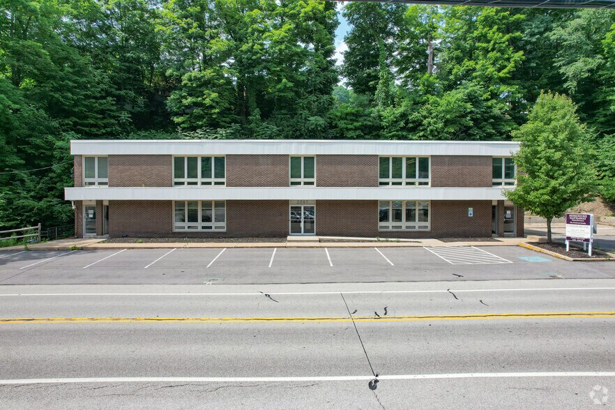 Primary Photo Of 2247 Babcock Blvd, Pittsburgh Office For Lease