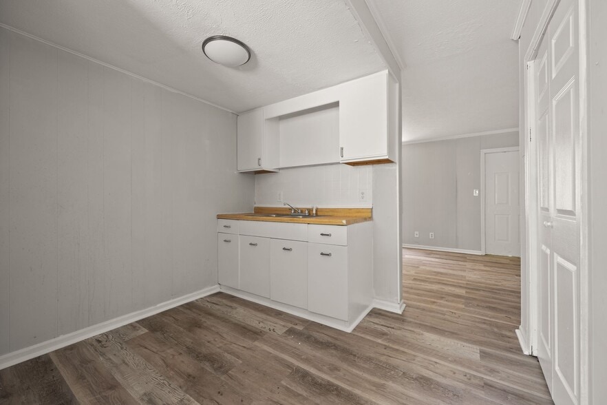 More Photos Of , Griffin Multifamily For Sale