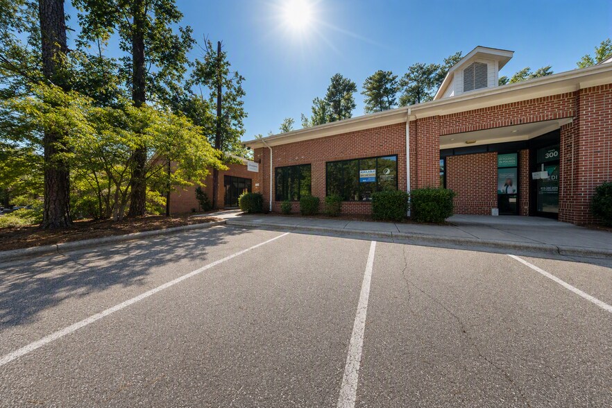 More Photos Of 112 Perkins Dr, Chapel Hill Medical For Lease