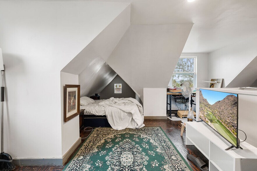 More Photos Of 716 Echandia St, Los Angeles Apartments For Sale