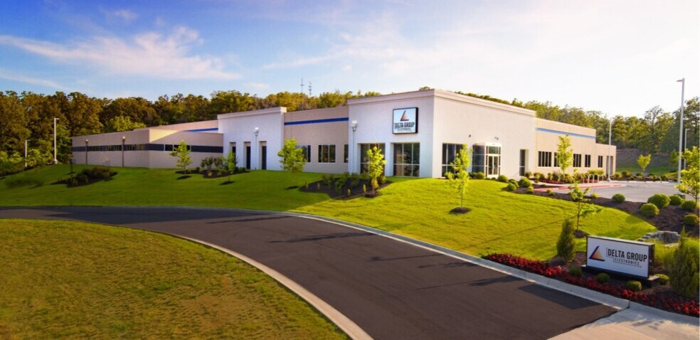 More Photos Of 3115 W Technology Way, Fayetteville Office For Lease