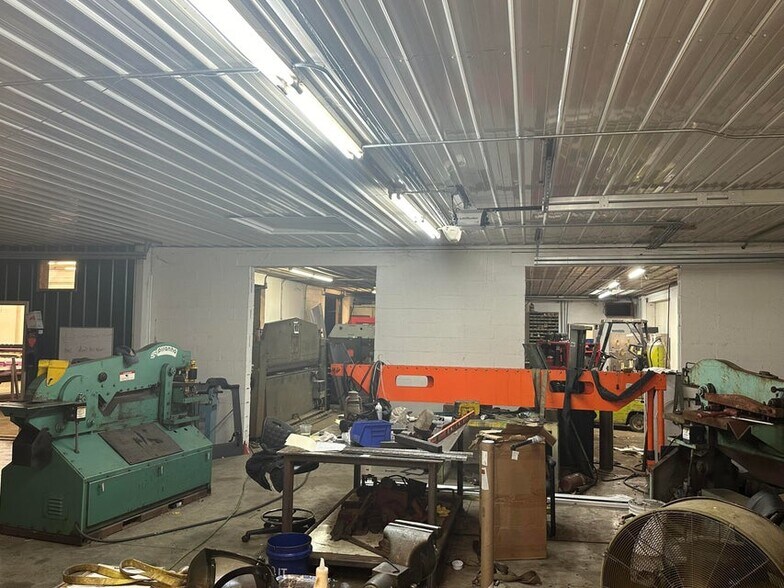 More Photos Of 368 Paynes Depot Rd, Lexington Manufacturing For Sale