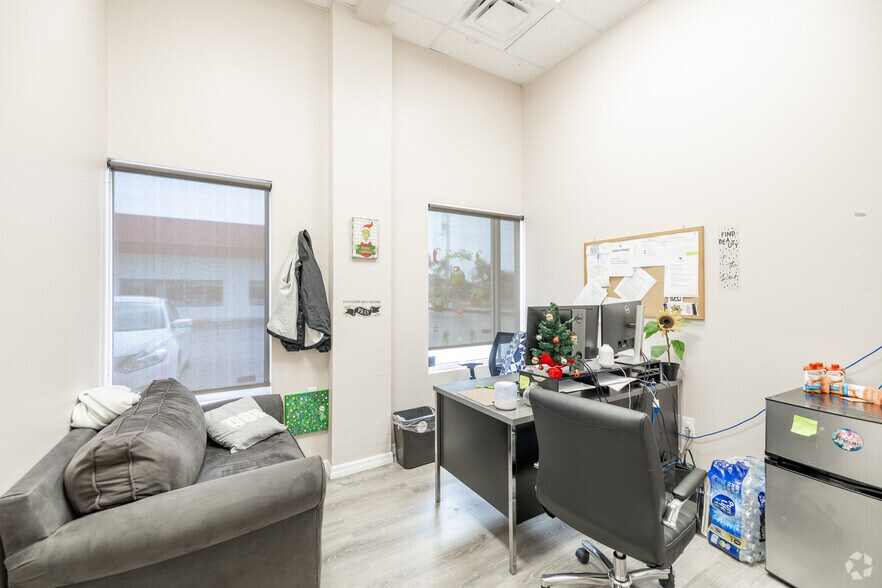 More Photos Of 3100 Del Prado Blvd S, Cape Coral Office For Sale