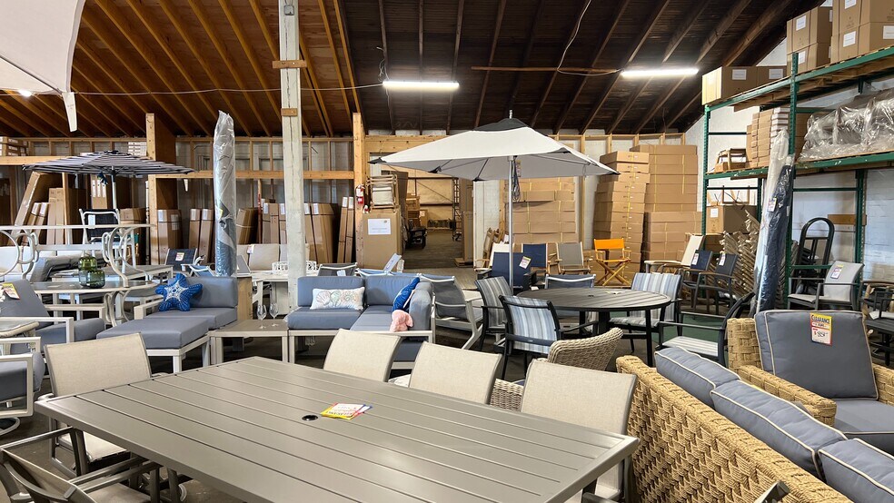 More Photos Of 429 Shore Rd, Bourne Industrial For Sale