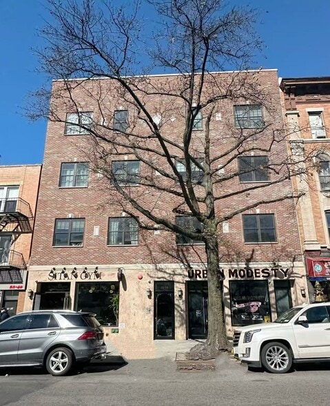 Primary Photo Of 2534 Steinway St, Long Island City Multifamily For Sale
