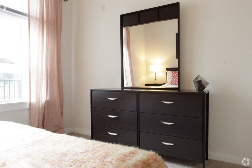 More Photos Of 131 Bridge St, Phoenixville Multifamily For Sale