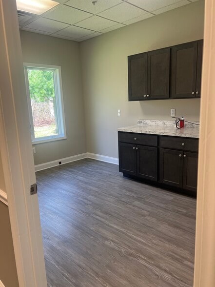 More Photos Of 2380 US Highway 9, Howell Medical For Lease