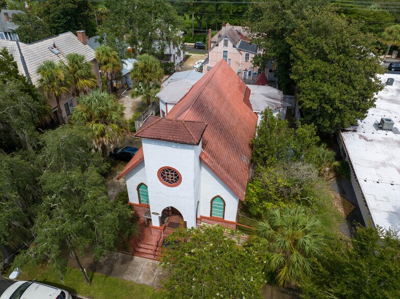 More Photos Of 619 NE 1st St, Gainesville Religious Facility For Sale