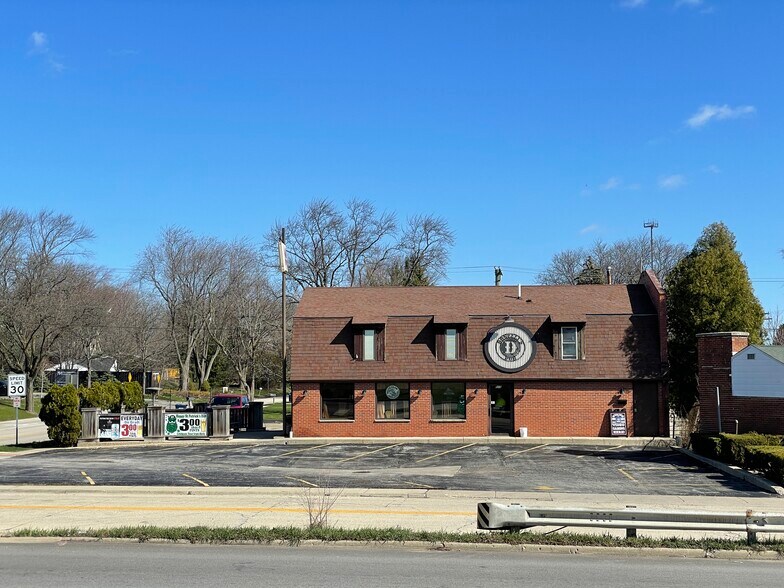More Photos Of 511 Rockland Rd, Lake Bluff Land For Sale