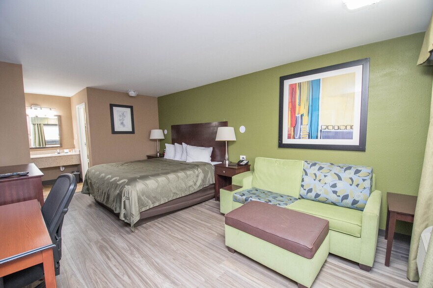 More Photos Of 750 Cobb Place Blvd NW, Kennesaw Hotel For Sale
