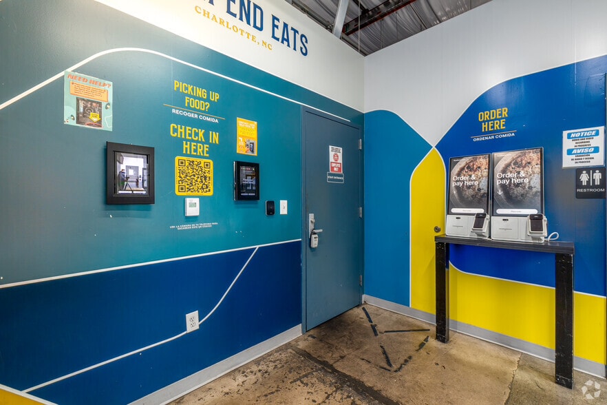 More Photos Of 500 W Summit Ave, Charlotte Food Processing For Lease