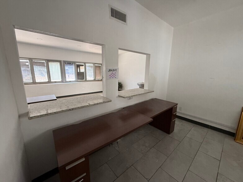 More Photos Of , El Paso Office For Sale