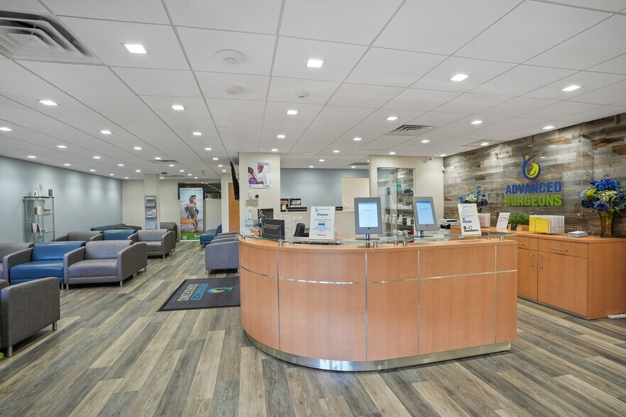 More Photos Of 401 Columbus Ave, Valhalla Medical For Lease