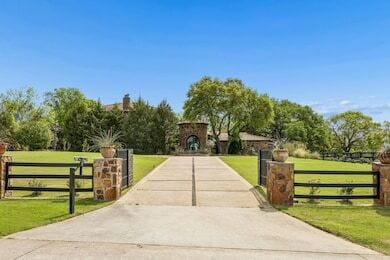 More Photos Of 3800 Ranch Estates Dr, Plano Horse Stables For Sale
