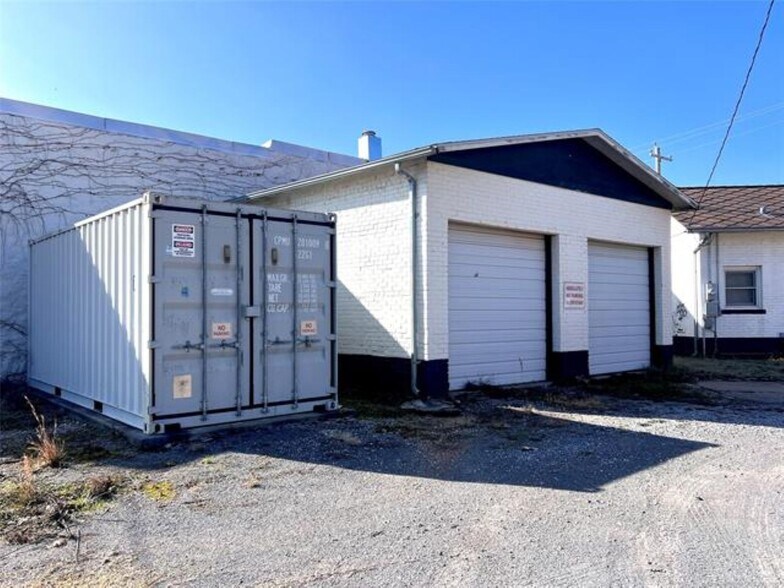 More Photos Of 2654 N Main St, Mcalester Office For Sale