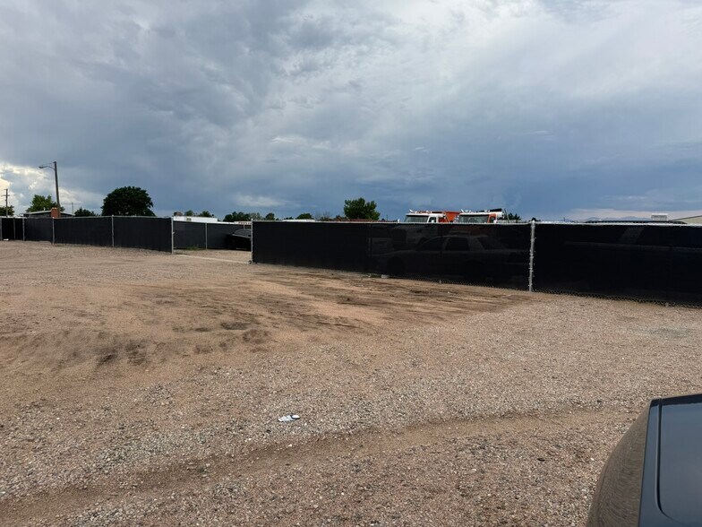 More Photos Of 16451 E 2nd Ave, Aurora Service For Lease