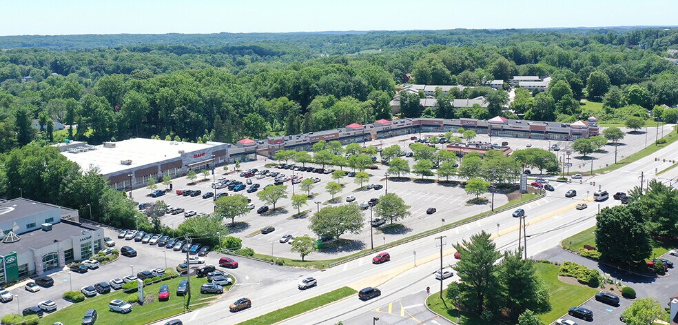 More Photos Of 1502 West Chester Pike, West Chester Unknown For Lease