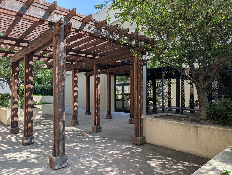 More Photos Of 2051 Junction Ave, San Jose Medical For Lease