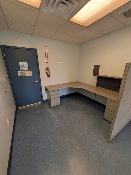 More Photos Of 195 Wendt Dr, Waupaca Industrial For Sale