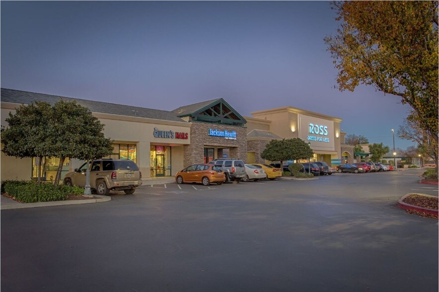 More Photos Of 1611 E Hatch Rd, Ceres Storefront For Lease