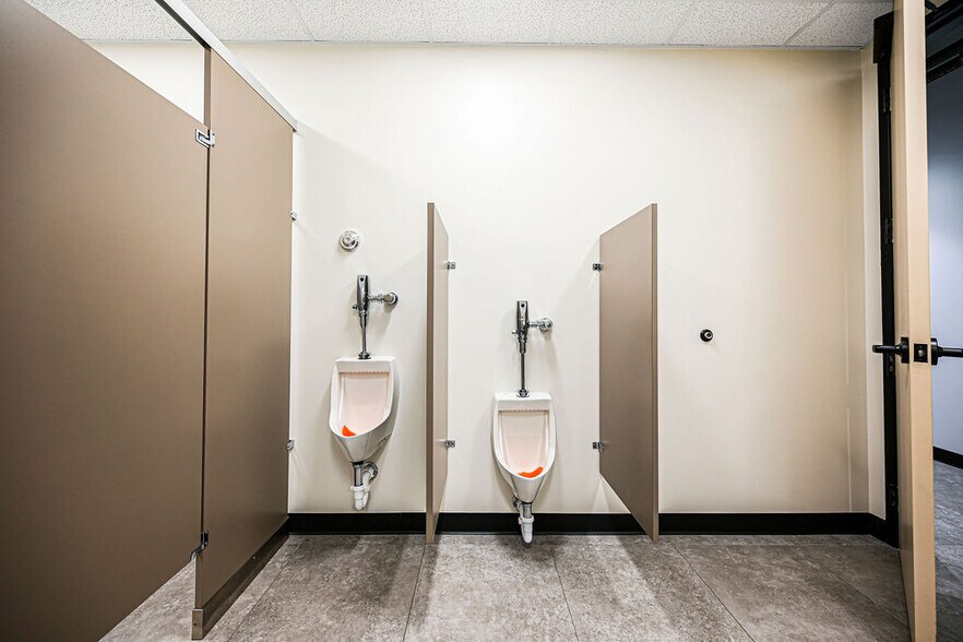 More Photos Of 25 SW 9th St, Miami Office Residential For Sale