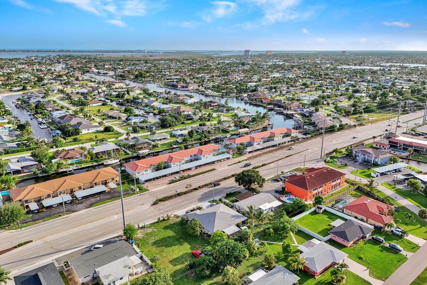 More Photos Of 225 Cape Coral Pky E, Cape Coral Apartments For Sale