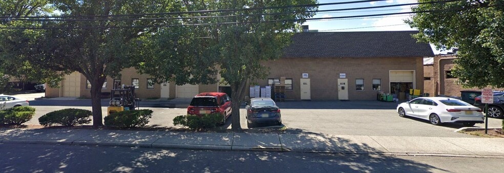 More Photos Of 88 Portland Ave, Bergenfield Warehouse For Lease