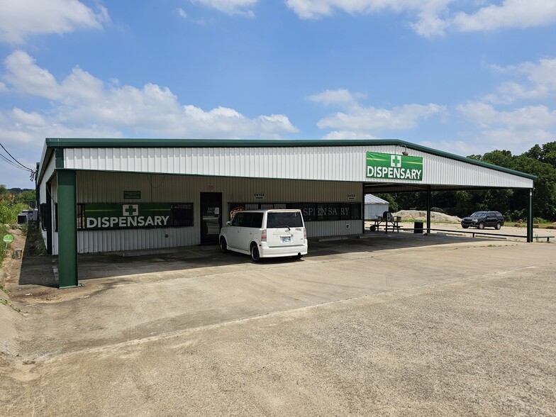 Primary Photo Of 1210 N 1st Ave, Durant Warehouse For Sale