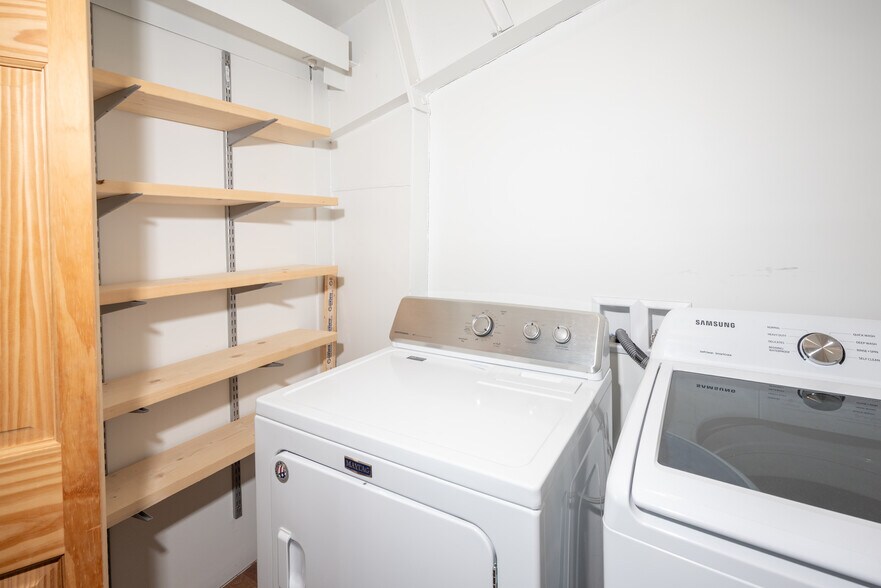 More Photos Of 2903 Jude Ln NW, Mandan Multifamily For Sale