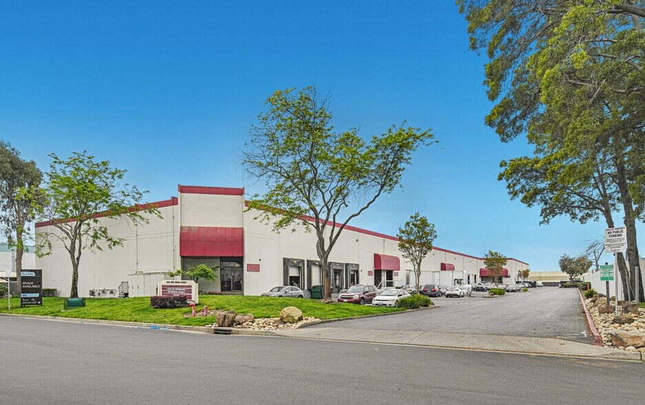 Primary Photo Of 1942-1958 Sabre St, Hayward Warehouse For Lease