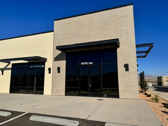 More Photos Of 4655 S Pioneer Rd, St George Land For Lease