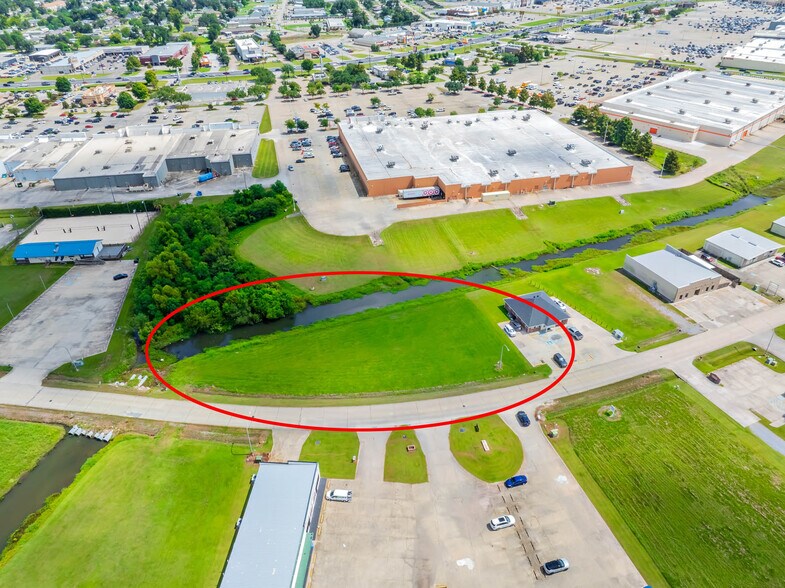 More Photos Of 682 Corporate Dr, Houma Land For Sale