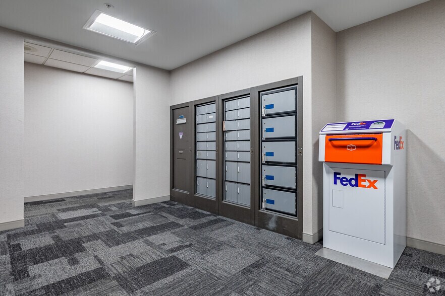 More Photos Of 4211 W Boy Scout Blvd, Tampa Unknown For Sale