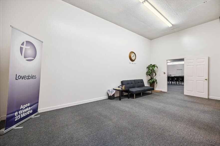 More Photos Of 12048 Stallings Commerce Dr, Matthews Storefront Retail Office For Sale