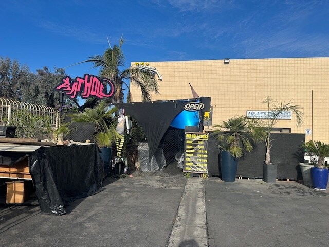 More Photos Of 10015 Magnolia Ave, Riverside Freestanding For Sale