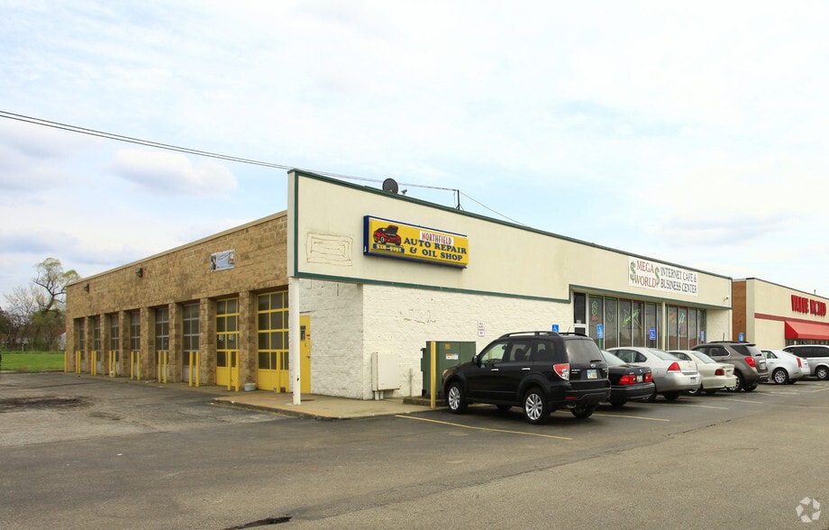 More Photos Of 4635 Northfield Rd, Cleveland Freestanding For Lease