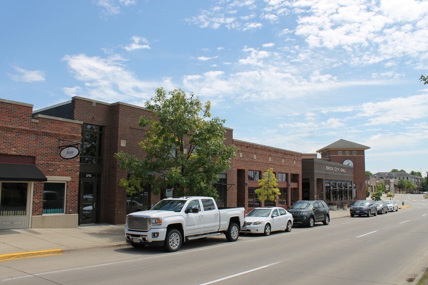 More Photos Of 2712 Stange Rd, Ames Storefront Retail Office For Sale