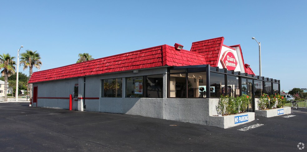 More Photos Of 902 3rd St N, Jacksonville Beach Fast Food For Sale
