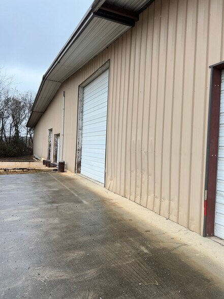 More Photos Of 4739 Singleton Station Rd, Louisville Warehouse For Sale