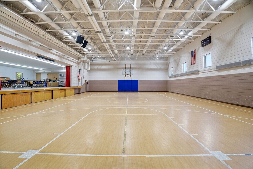 More Photos Of 6541 16TH Ave S, Richfield Schools For Lease