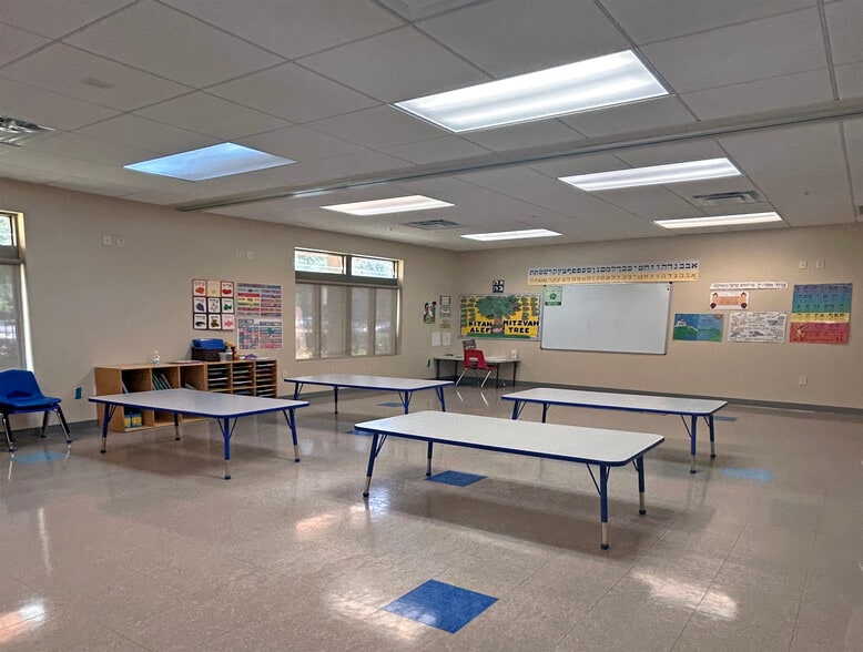 More Photos Of 613 Concourse Pky S, Maitland Schools For Lease